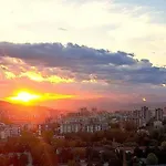 Luxury On 18th, 19th, 5th And 3rd Floor, With Pool, Fitness, Parking Included Apartment *