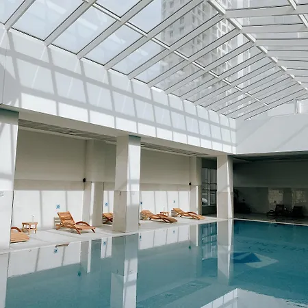 Luxury On 18th, 19th, 5th And 3rd Floor, With Pool, Fitness, Parking Included