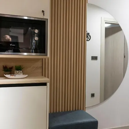 Апартаменты Luxury On 18th, 19th, 5th And 3rd Floor, With Pool, Fitness, Parking Included *