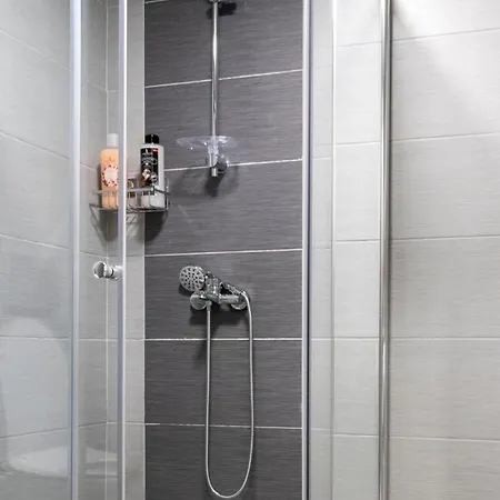 Apartment Luxury Condos On 18Th, 3Rd, 5Th Floor With Pool, Fitness, Parking Included Skopje