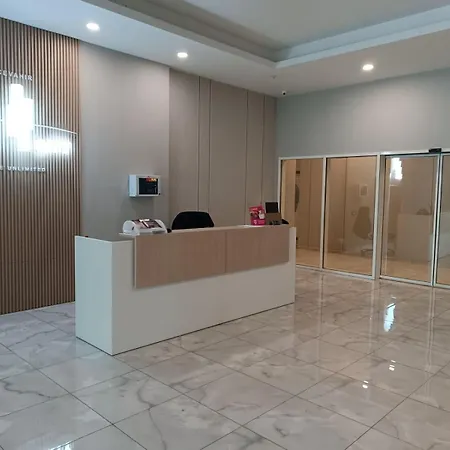 Luxury On 18th, 19th, 5th And 3rd Floor, With Pool, Fitness, Parking Included Скопье