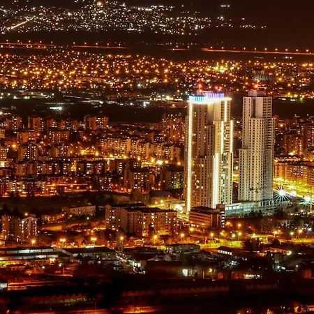 Luxury On 18th, 19th, 5th And 3rd Floor, With Pool, Fitness, Parking Included * Üsküp