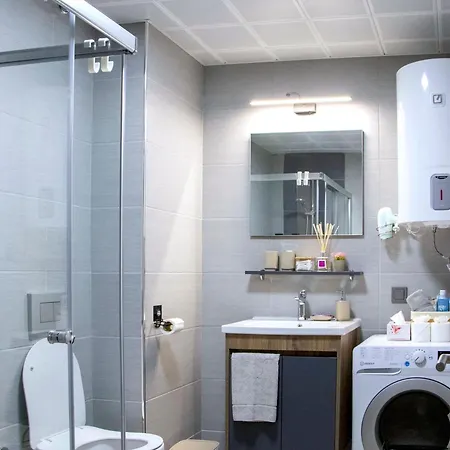 Luxury On 18th, 19th, 5th And 3rd Floor, With Pool, Fitness, Parking Included Appartamento