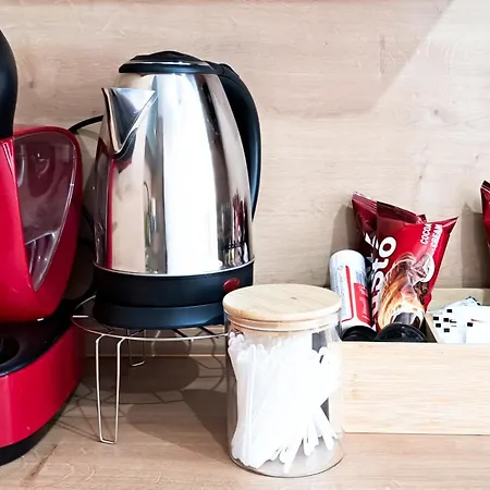 Luxury On 18th, 19th, 5th And 3rd Floor, With Pool, Fitness, Parking Included Скопье