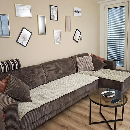 Luxury On 18th, 19th, 5th And 3rd Floor, With Pool, Fitness, Parking Included