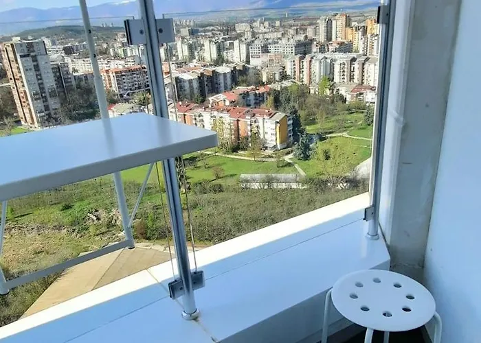 Luxury On 18th, 19th, 5th And 3rd Floor, With Pool, Fitness, Parking Included Apartment