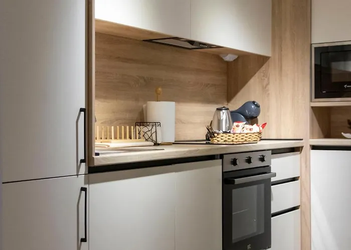 Luxury On 18th, 19th, 5th And 3rd Floor, With Pool, Fitness, Parking Included Apartment Skopje