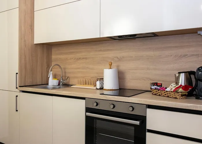 Apartment Luxury On 18th, 19th, 5th And 3rd Floor, With Pool, Fitness, Parking Included *