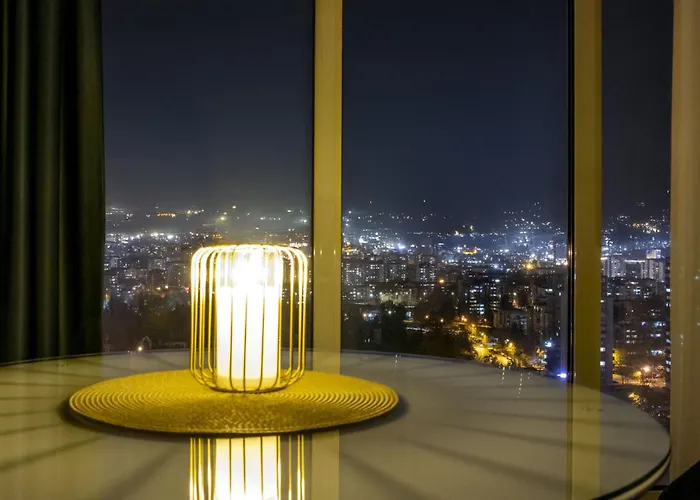 Luxury On 18th, 19th, 5th And 3rd Floor, With Pool, Fitness, Parking Included スコピエ