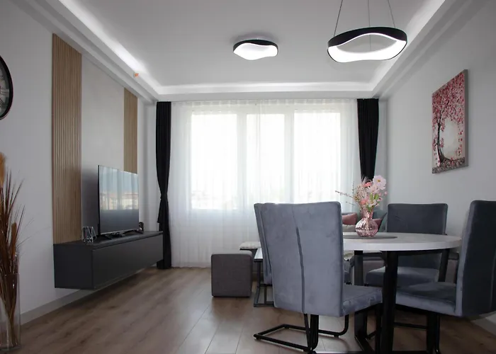 Appartamento Luxury On 18th, 19th, 5th And 3rd Floor, With Pool, Fitness, Parking Included Skopje