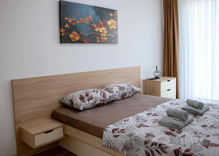 Luxury On 18th, 19th, 5th And 3rd Floor, With Pool, Fitness, Parking Included Skopje