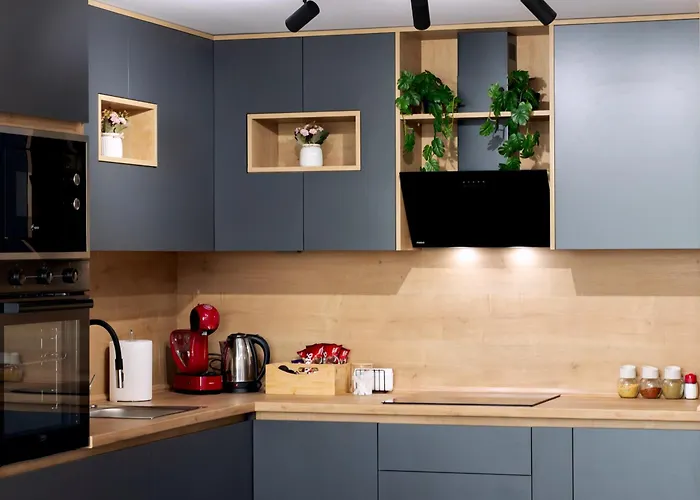 Luxury On 18th, 19th, 5th And 3rd Floor, With Pool, Fitness, Parking Included アパート *