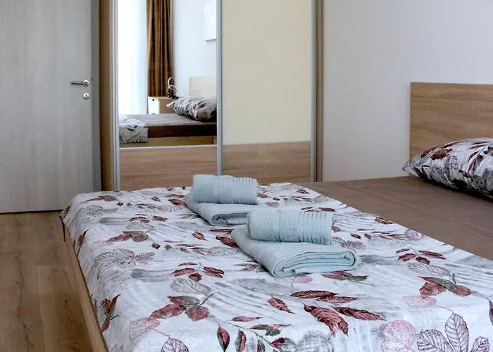 Apartment Luxury On 18th, 19th, 5th And 3rd Floor, With Pool, Fitness, Parking Included *