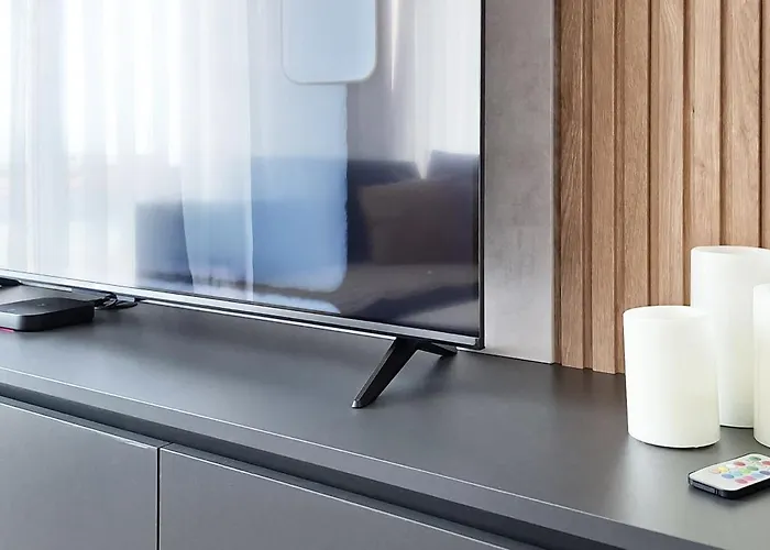 Luxury On 18th, 19th, 5th And 3rd Floor, With Pool, Fitness, Parking Included