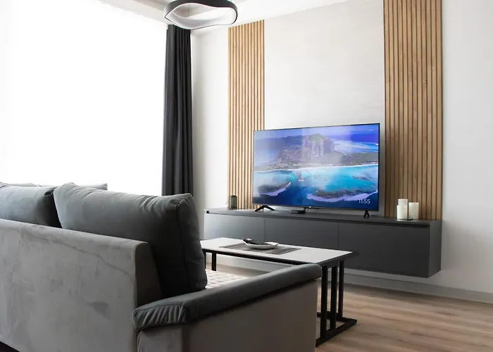 アパート Luxury On 18th, 19th, 5th And 3rd Floor, With Pool, Fitness, Parking Included *