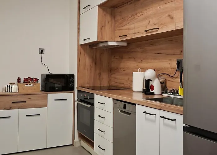 Apartment Luxury On 18th, 19th, 5th And 3rd Floor, With Pool, Fitness, Parking Included